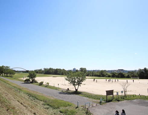 多摩川緑地くじら運動公園