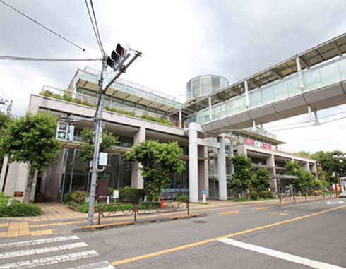 プリモライブラリーはむら(羽村市図書館)