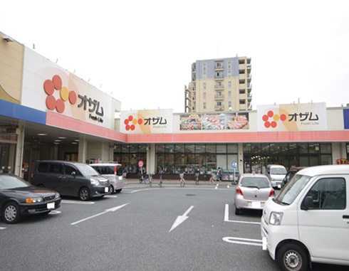 オザムラーレ新町店