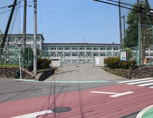 青梅市立青梅第二中学校