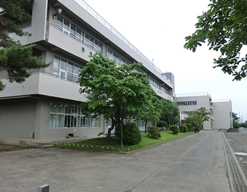 青梅市立霞台小学校
