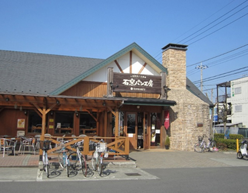 石窯パン工房サンメリー青梅店
