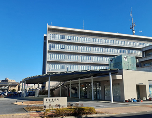 青梅市役所