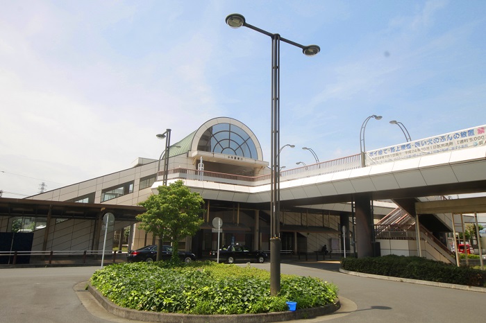 【周辺】
小作駅　徒歩６分　徒歩圏内なのでお出掛けの際に便利で、立川・新宿駅まで直通でアクセス可能。 