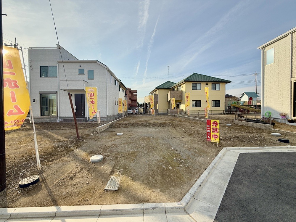 緑豊かで閑静な住宅街に３６坪超の敷地をご用意。建築条件付き売地の良さを最大限に活かすことができます。