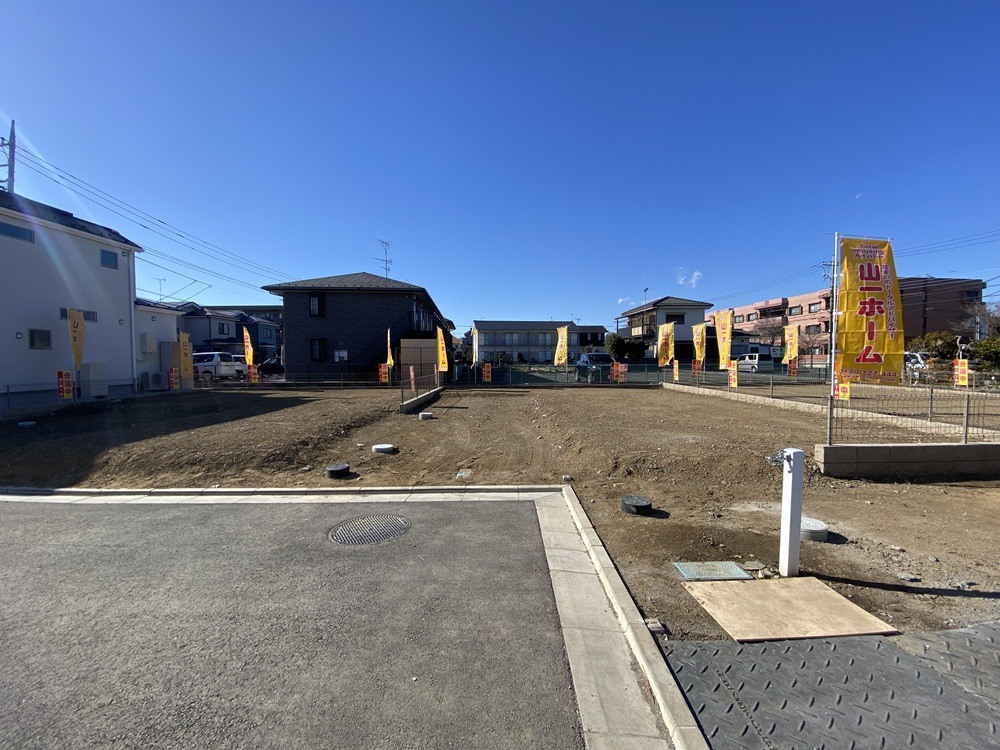 緑豊かで閑静な住宅街に３７坪超の敷地を用意。建築条件付き売地の良さを最大限に活かすことができますね。