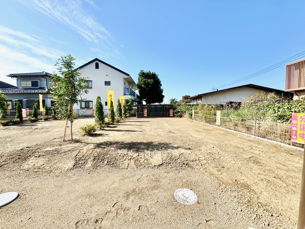 緑豊かで閑静な住宅街に、３３坪超の敷地をご用意。