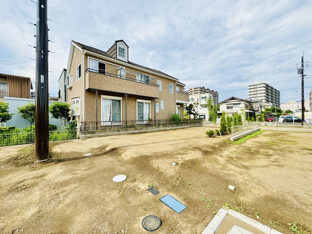 緑豊かで閑静な住宅街に、３４坪超の敷地をご用意。