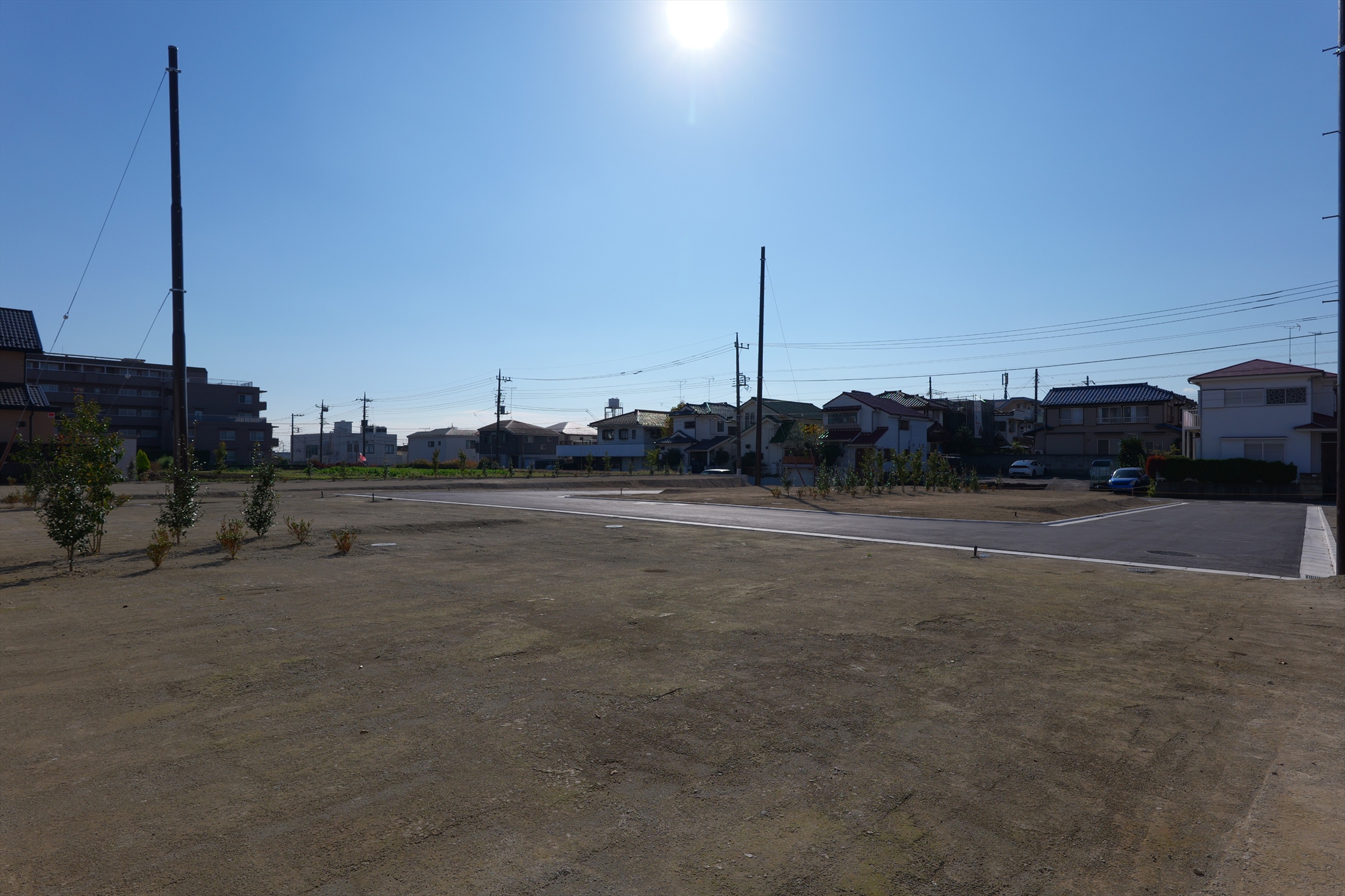 敷地面積は33坪超で、幅広い年齢層の方が住みやすい住環境が整っています。 