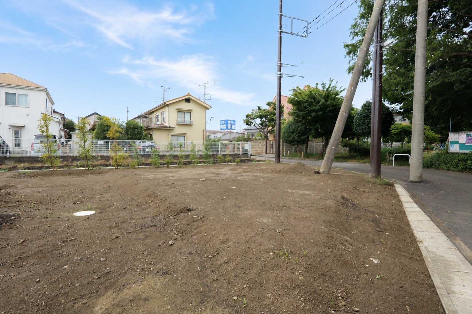 A号区・丁寧な打ち合わせにてヒアリングを行い、お客様のお好きな間取をプランニングいたします。