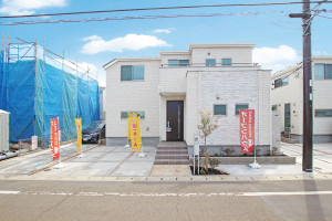 1.緑ヶ丘4丁目D号棟外観