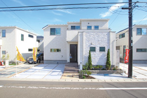 2.緑ヶ丘4丁目D号棟外観